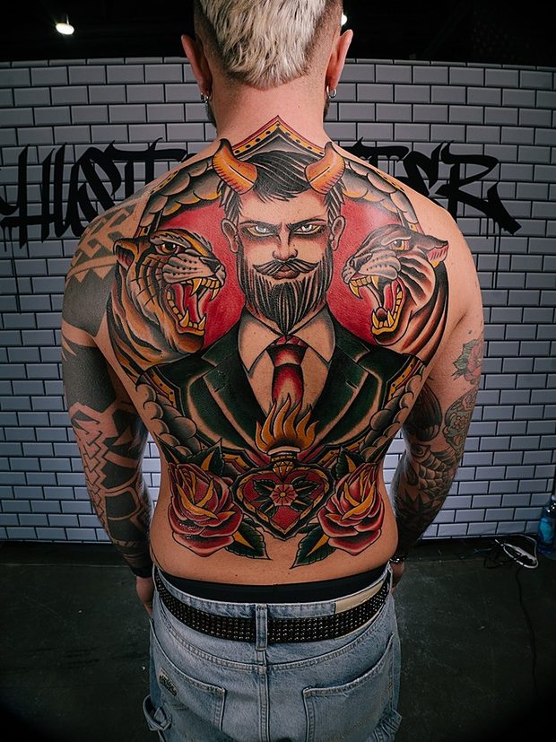 Neo-traditional full back tattoo of a gentleman with tigers by Penny Boy — large-scale colour back piece art
